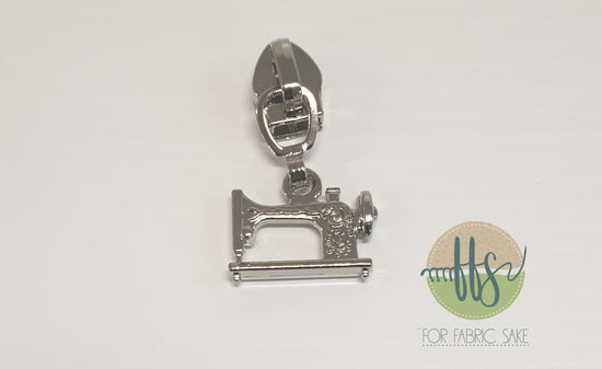 Sewing machine pull - silver