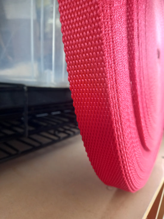 25mm polypropylene Pebble webbing - Red