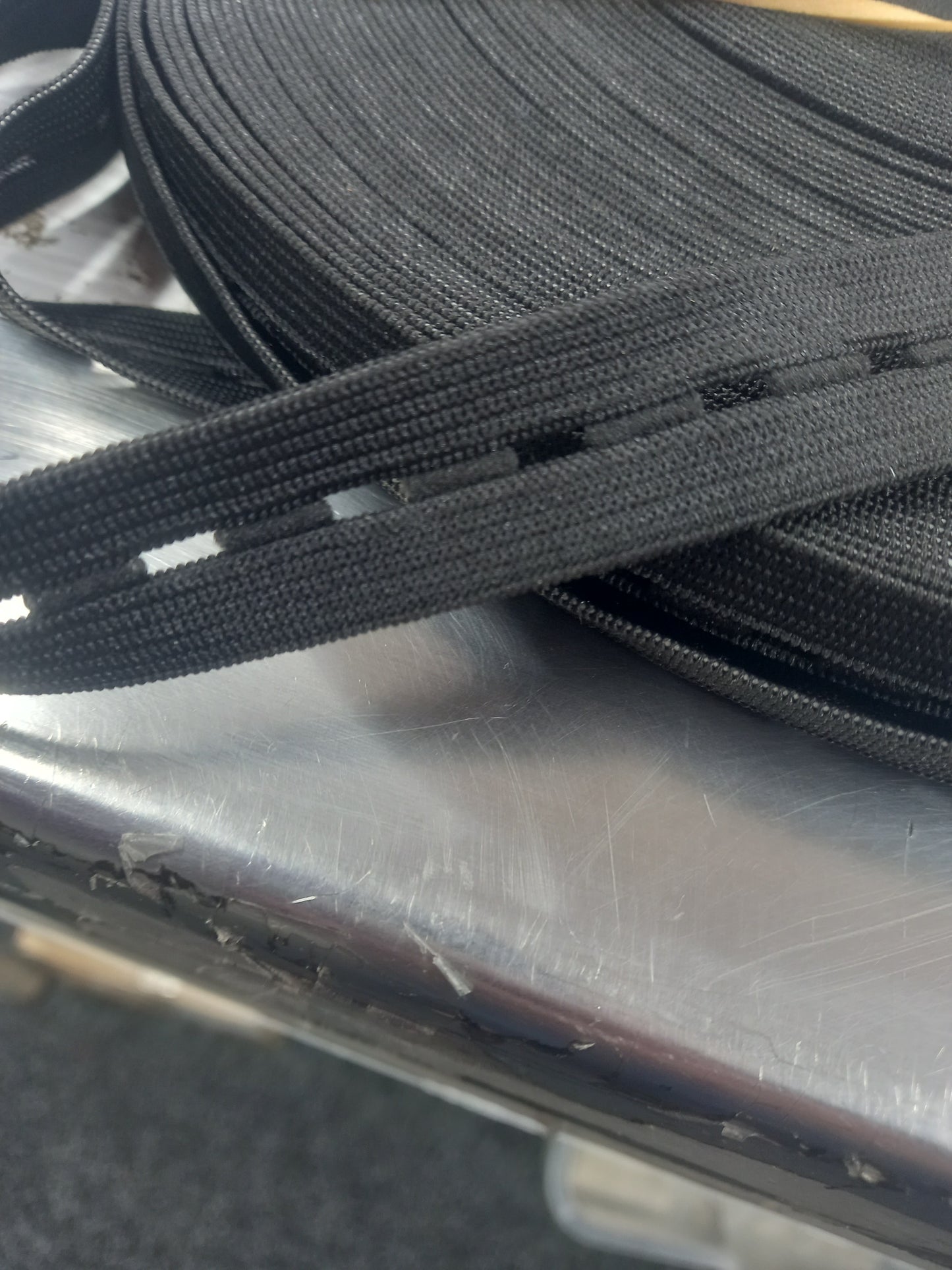 Button Hole Elastic 25mm - Black