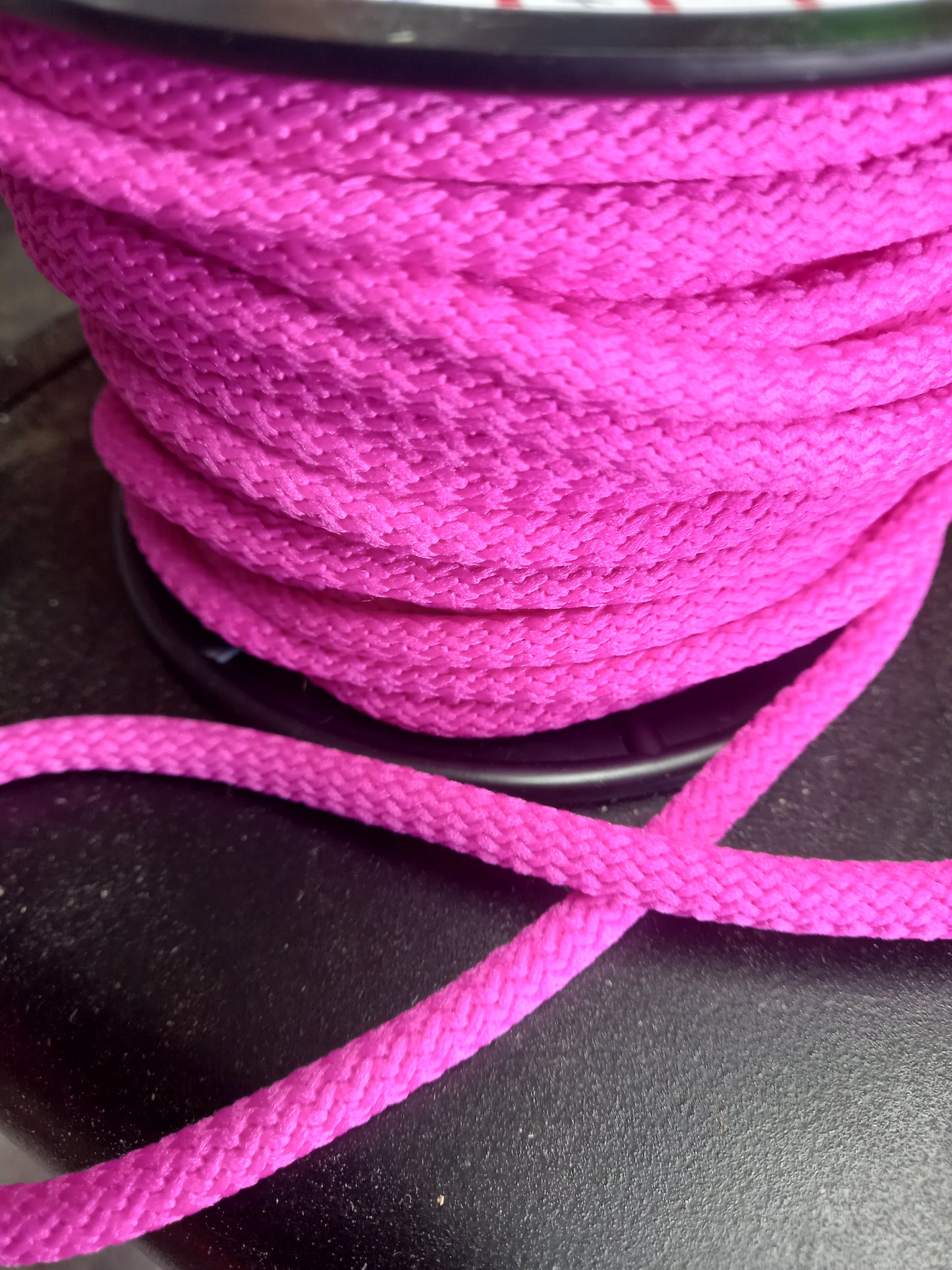 8mm Knitted  Nylon cord - Fuschia