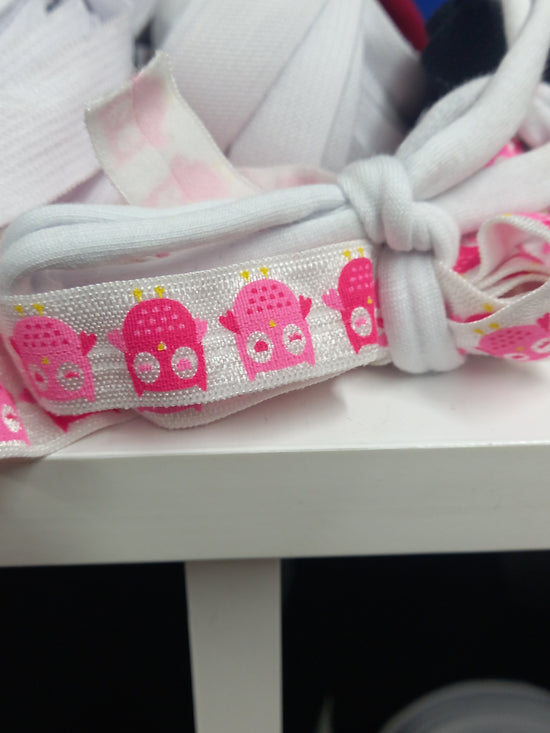 15cm stretch elastic white with pink owls