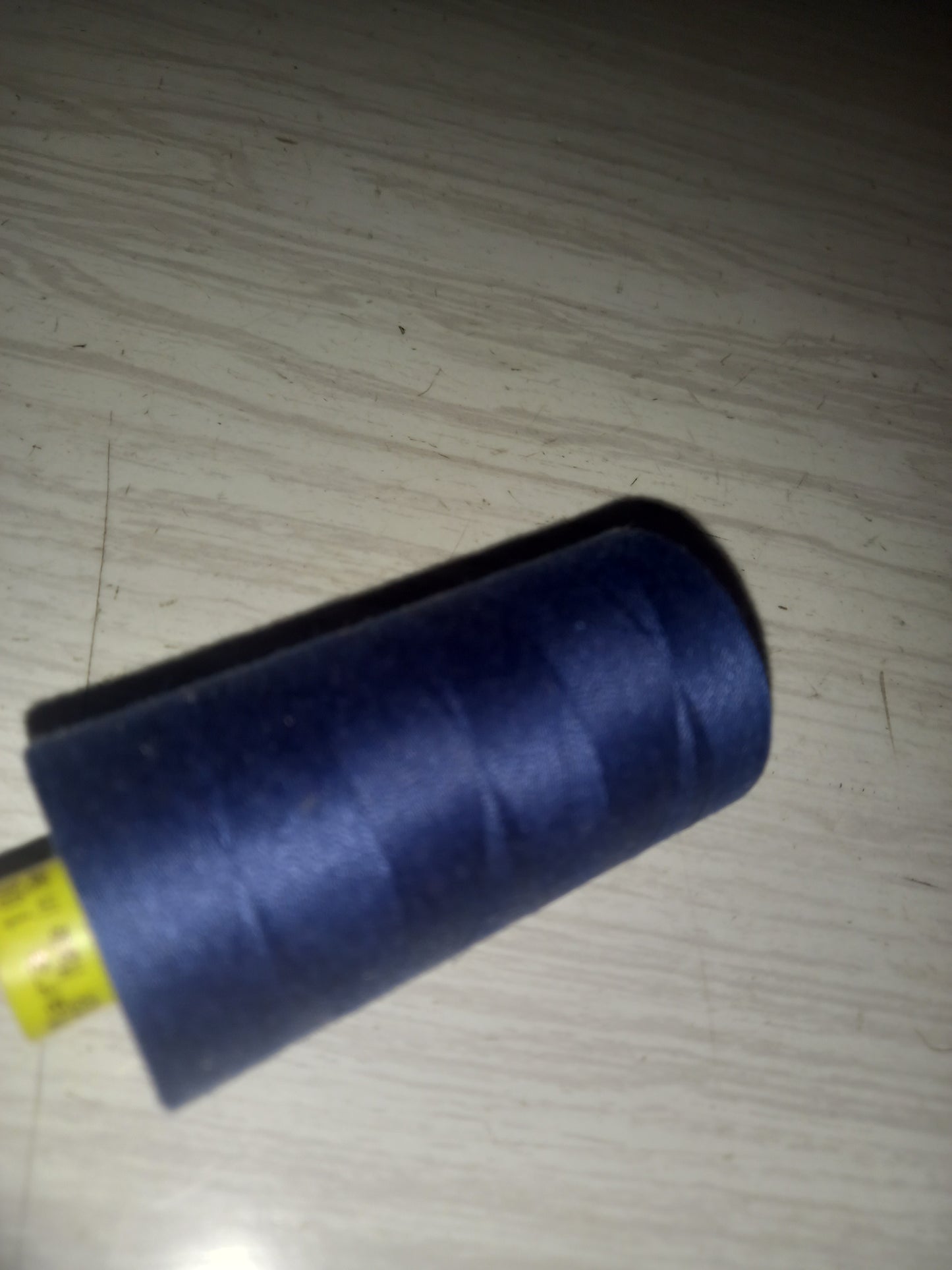 Thread - Mara shades of navy